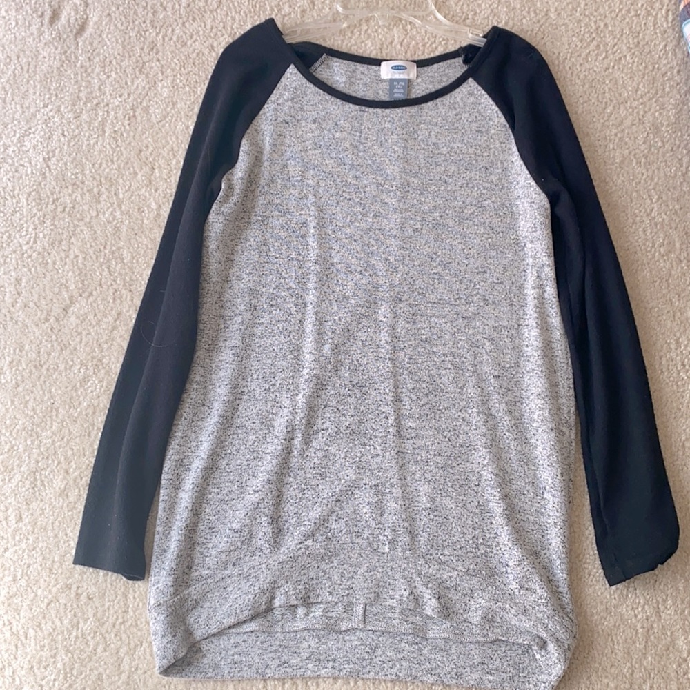 Old Navy tee! youth size 14